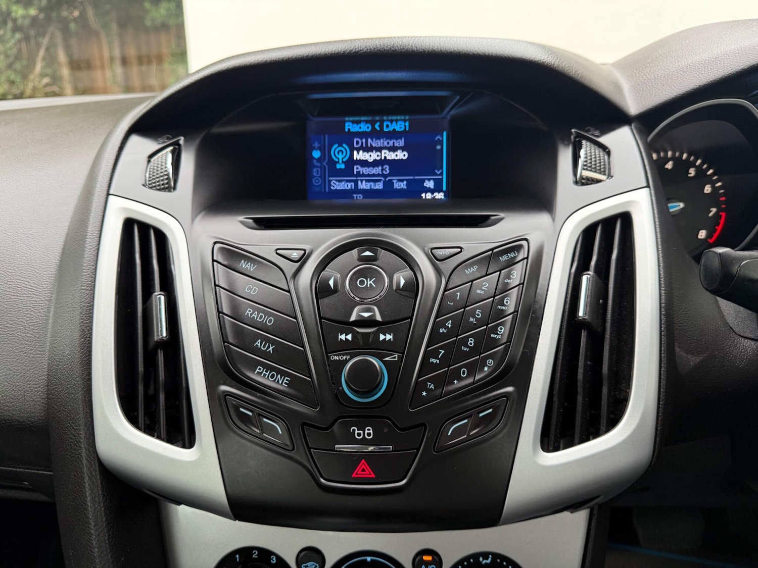 Used Ford Focus 2014 for sale - 76399176: Photo 44