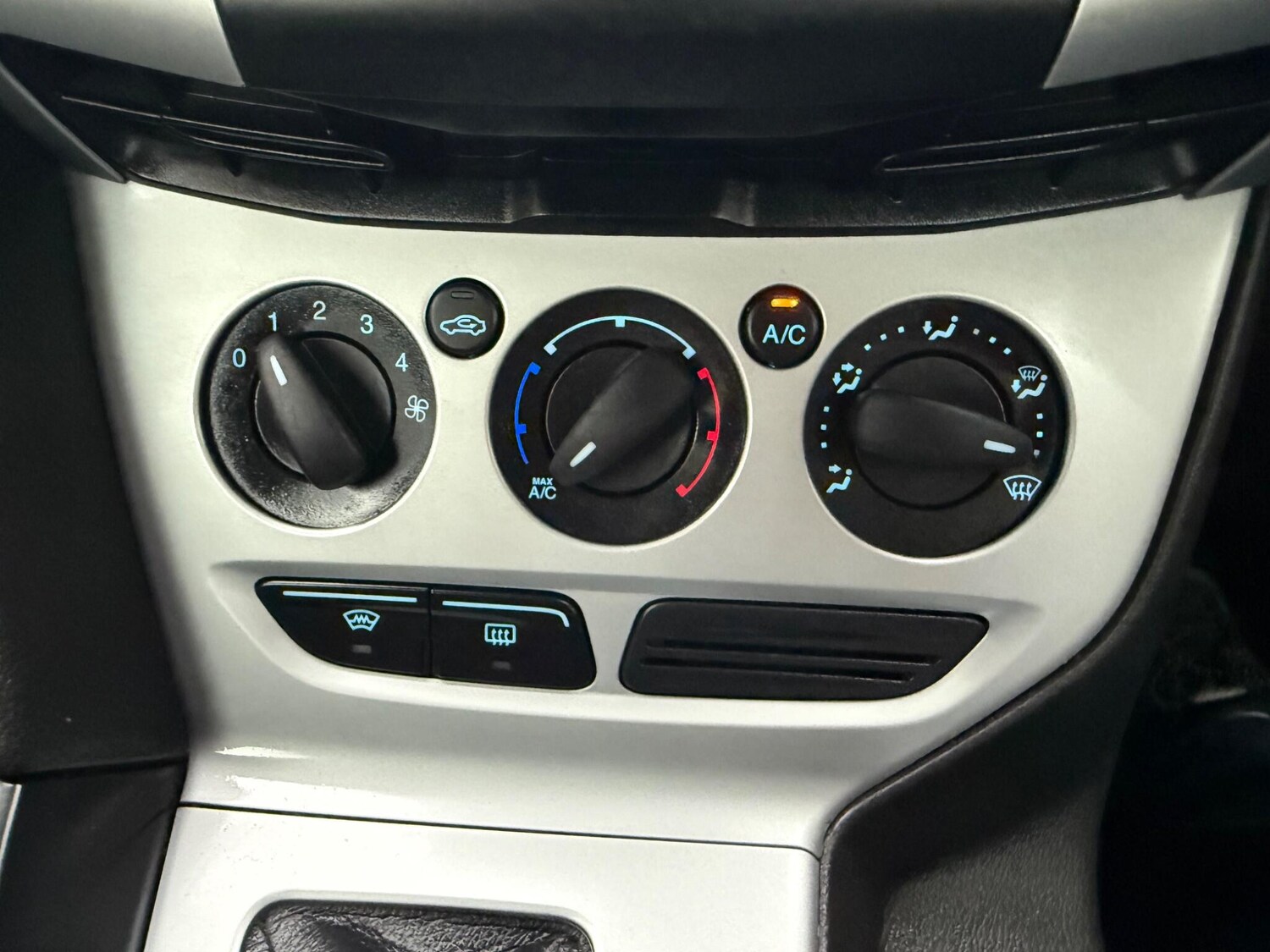 Used Ford Focus 2014 for sale - 76399176: Photo 48