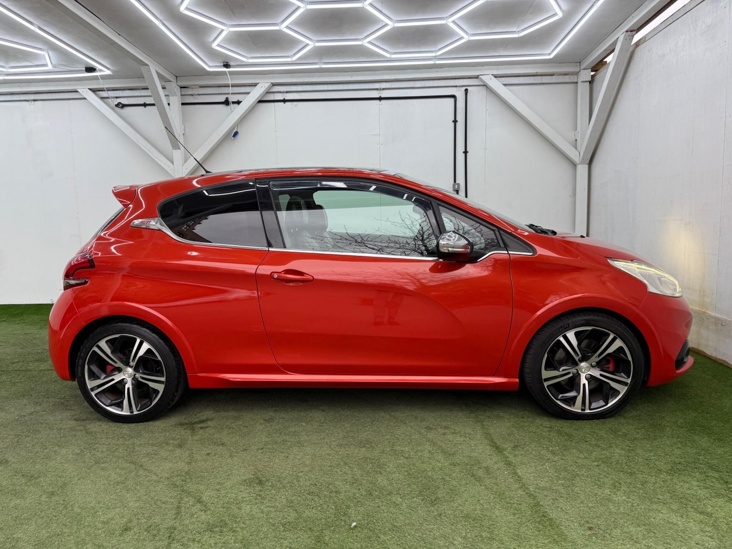 Used Peugeot 208 2016 for sale - 78007170: Photo 5