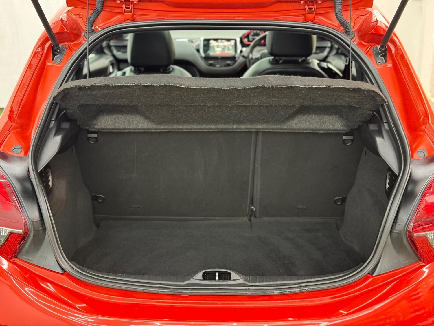 Used Peugeot 208 2016 for sale - 78007170: Photo 8