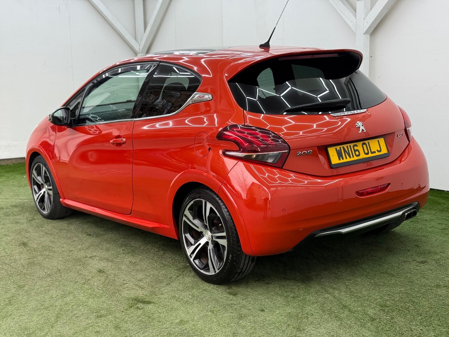 Used Peugeot 208 2016 for sale - 78007170: Photo 9