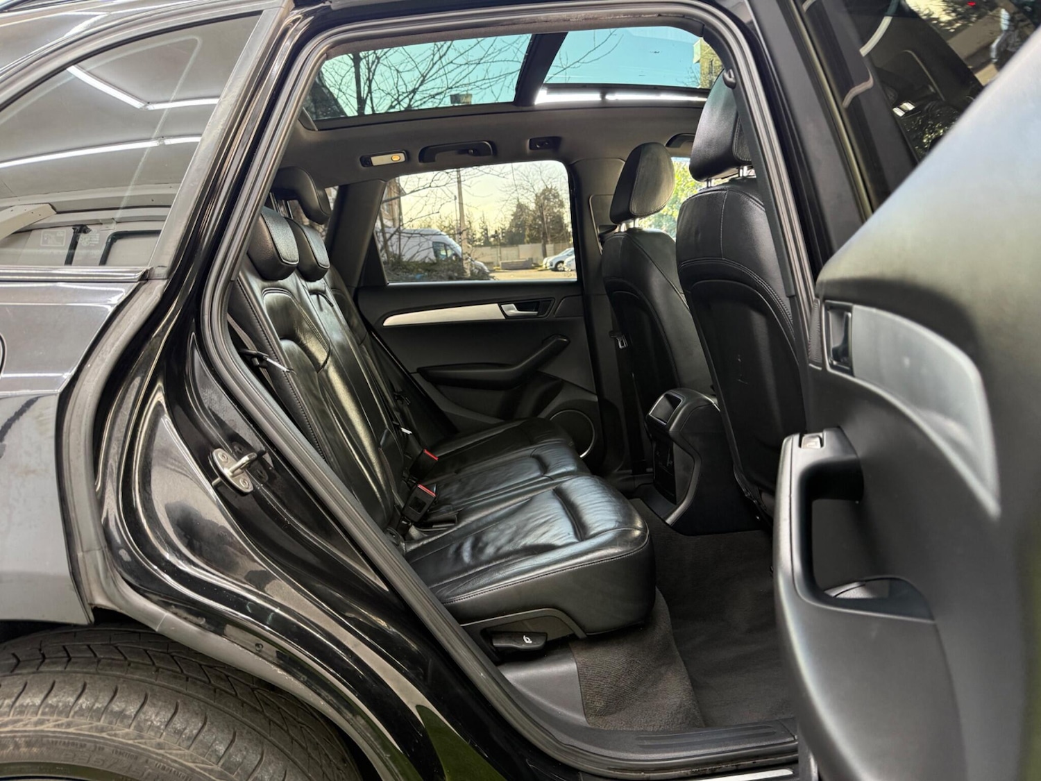 Used Audi Q5 2011 for sale - 77098134: Photo 19