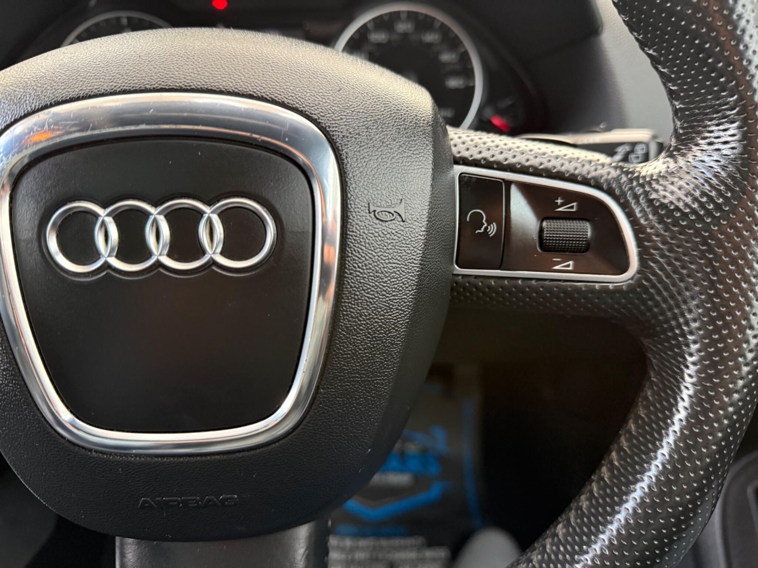 Used Audi Q5 2011 for sale - 77098134: Photo 36