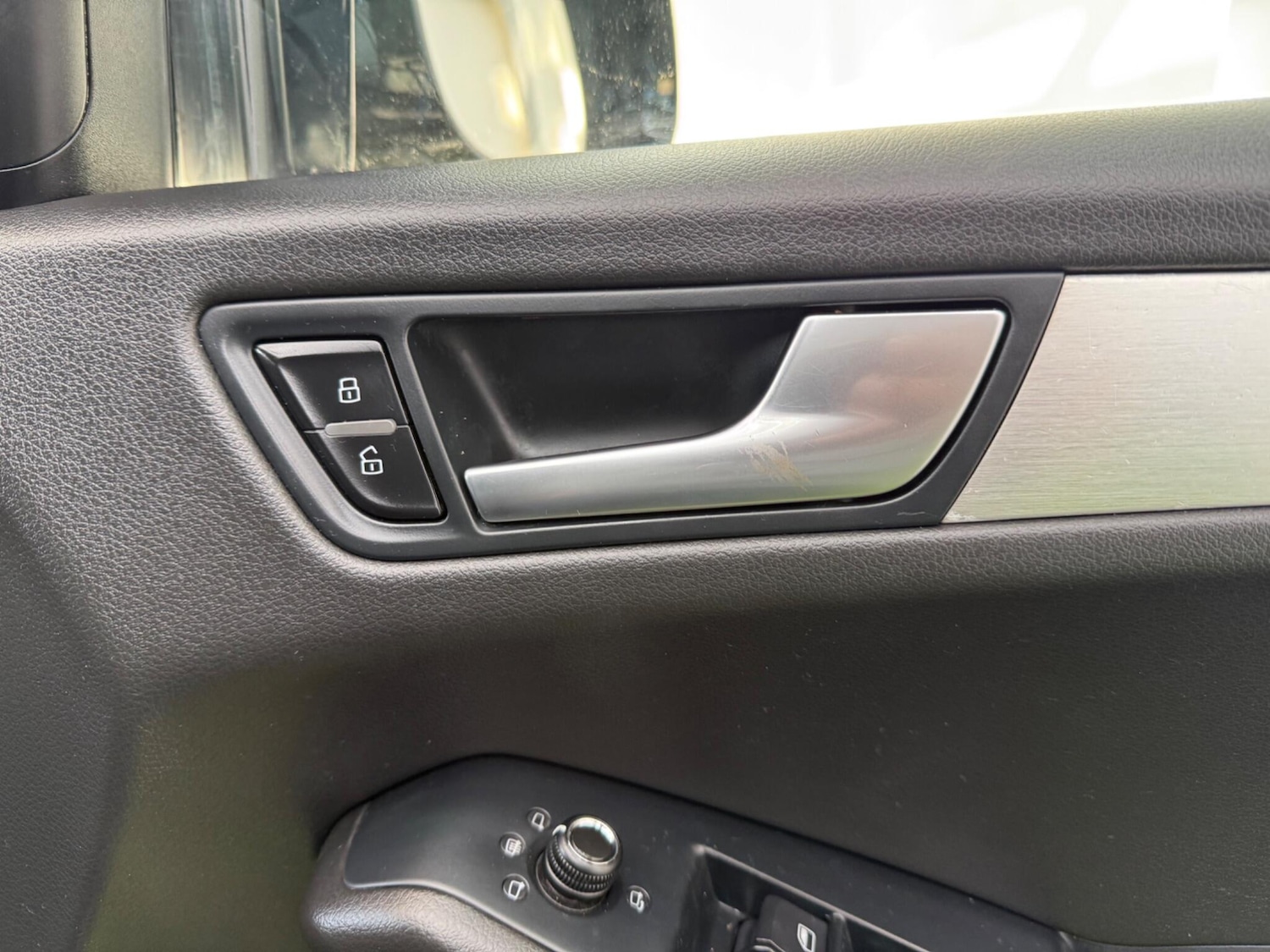 Used Audi Q5 2011 for sale - 77098134: Photo 42