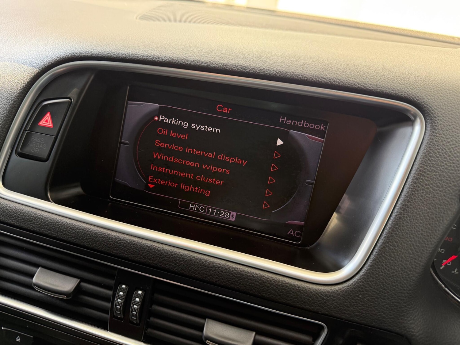 Used Audi Q5 2011 for sale - 77098134: Photo 47