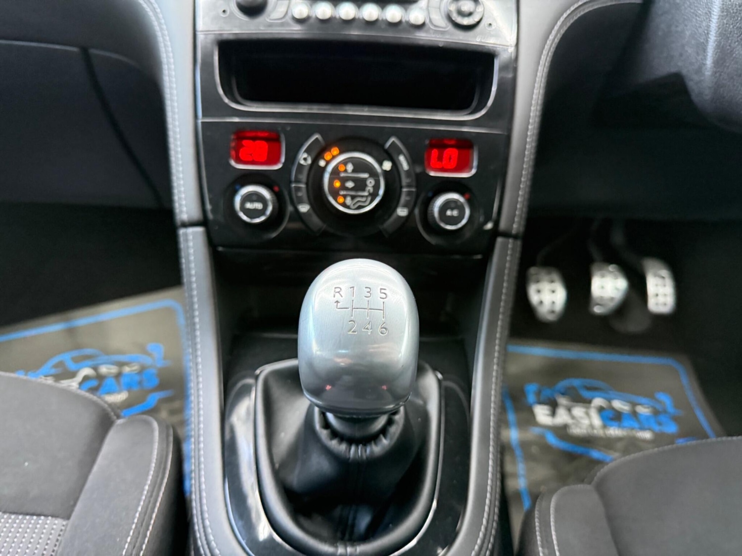 Used Peugeot RCZ for sale - 78127745: Photo 29