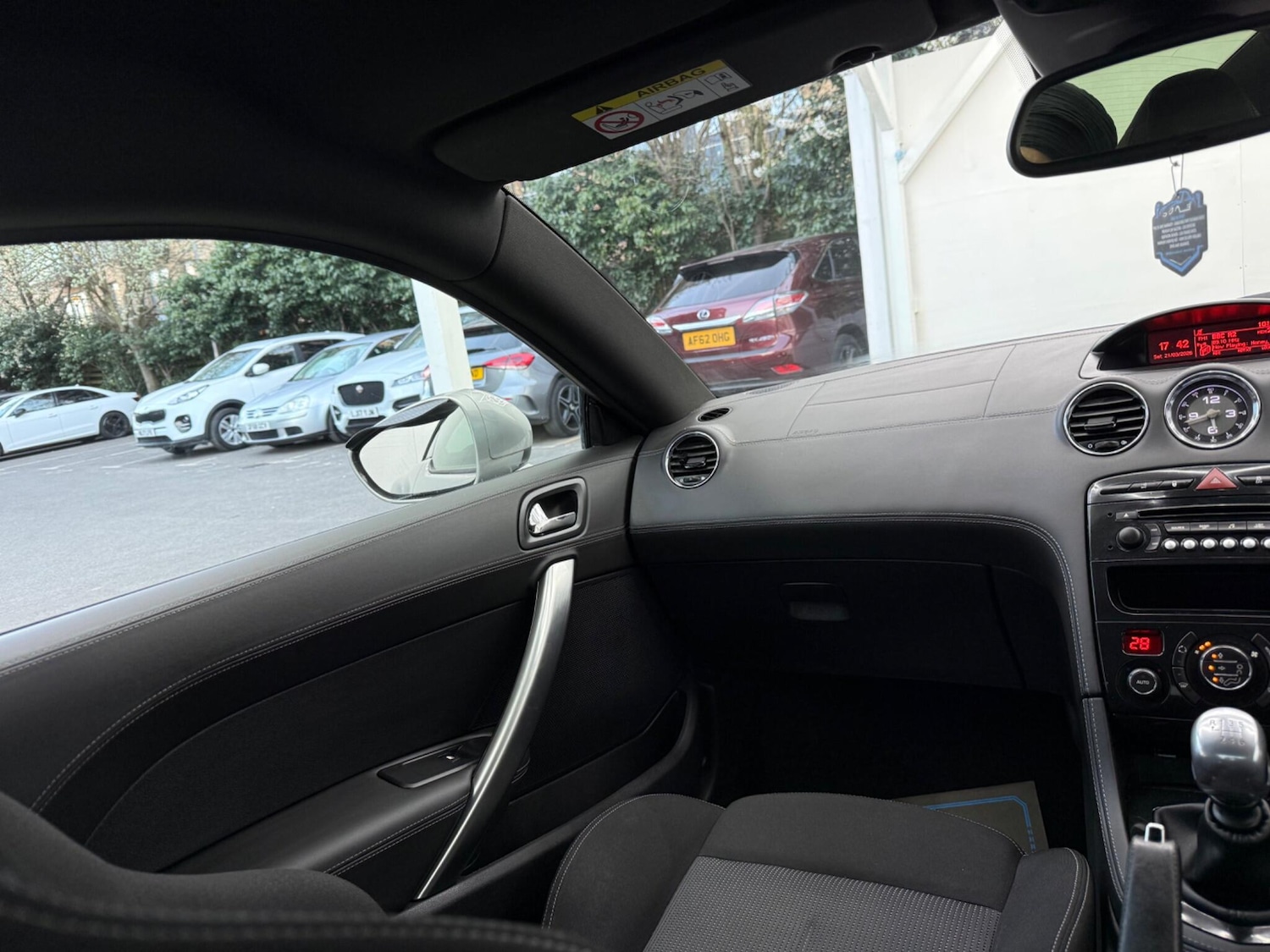 Used Peugeot RCZ for sale - 78127745: Photo 35