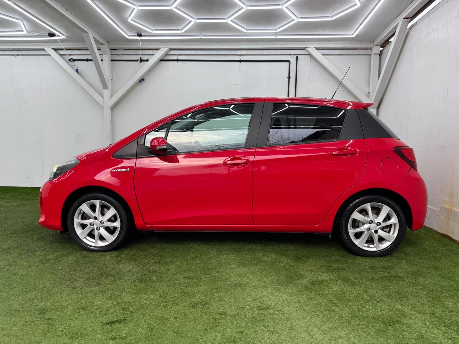 Used Toyota Yaris for sale - 77291355: Photo 10