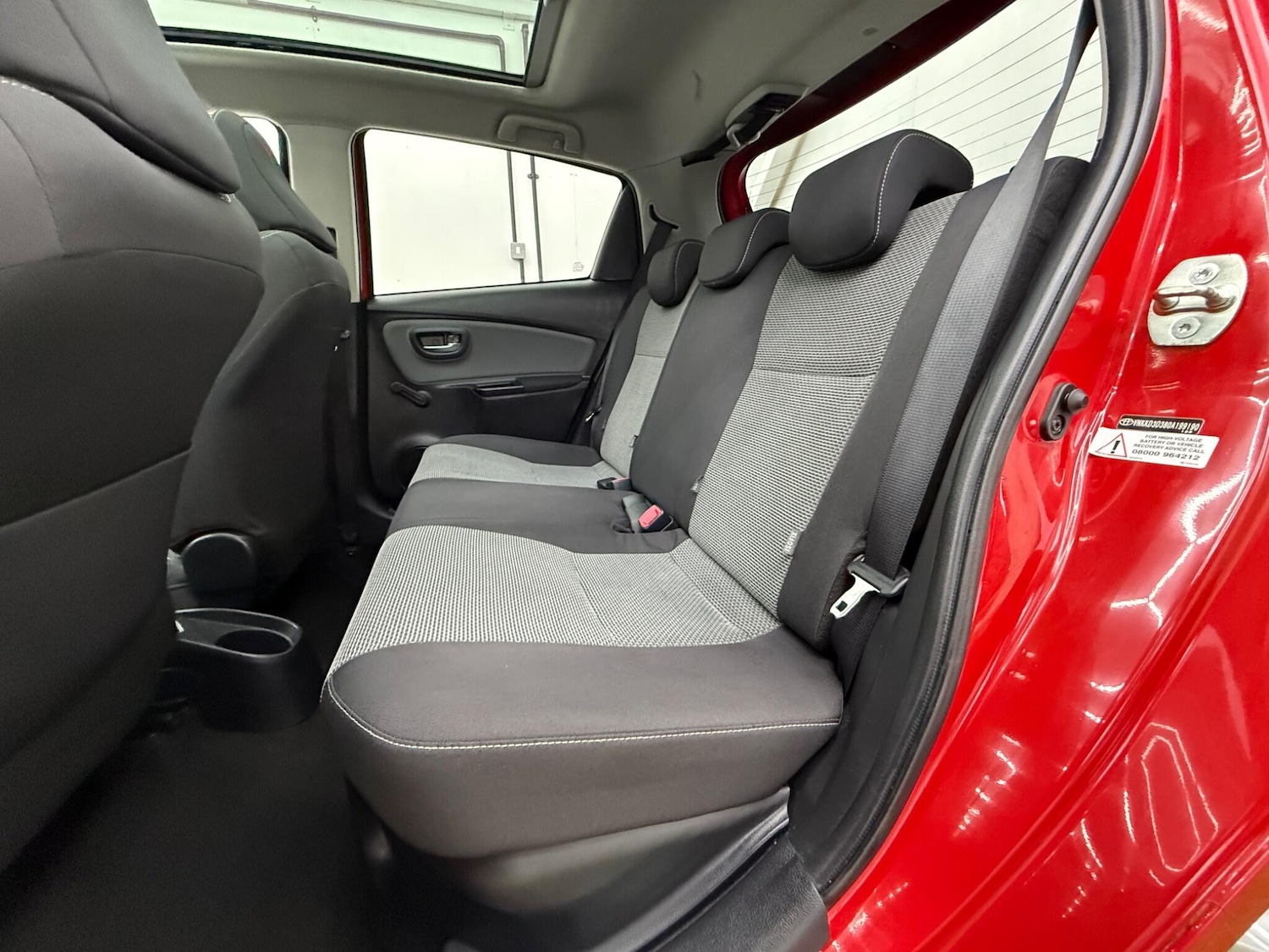 Used Toyota Yaris for sale - 77291355: Photo 24