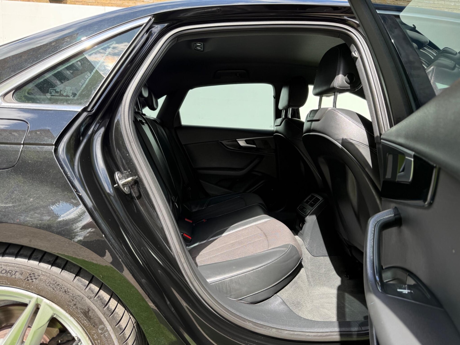 Used Audi A4 2016 for sale - 77050247: Photo 18