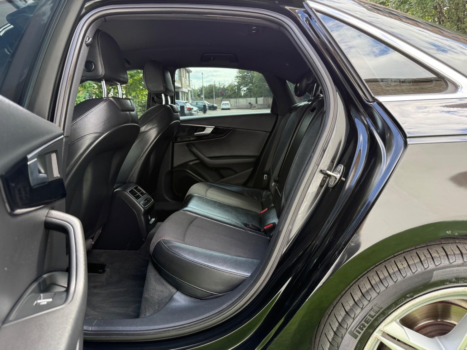 Used Audi A4 2016 for sale - 77050247: Photo 22