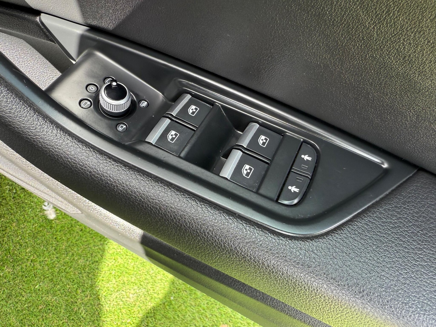 Used Audi A4 2016 for sale - 77050247: Photo 41