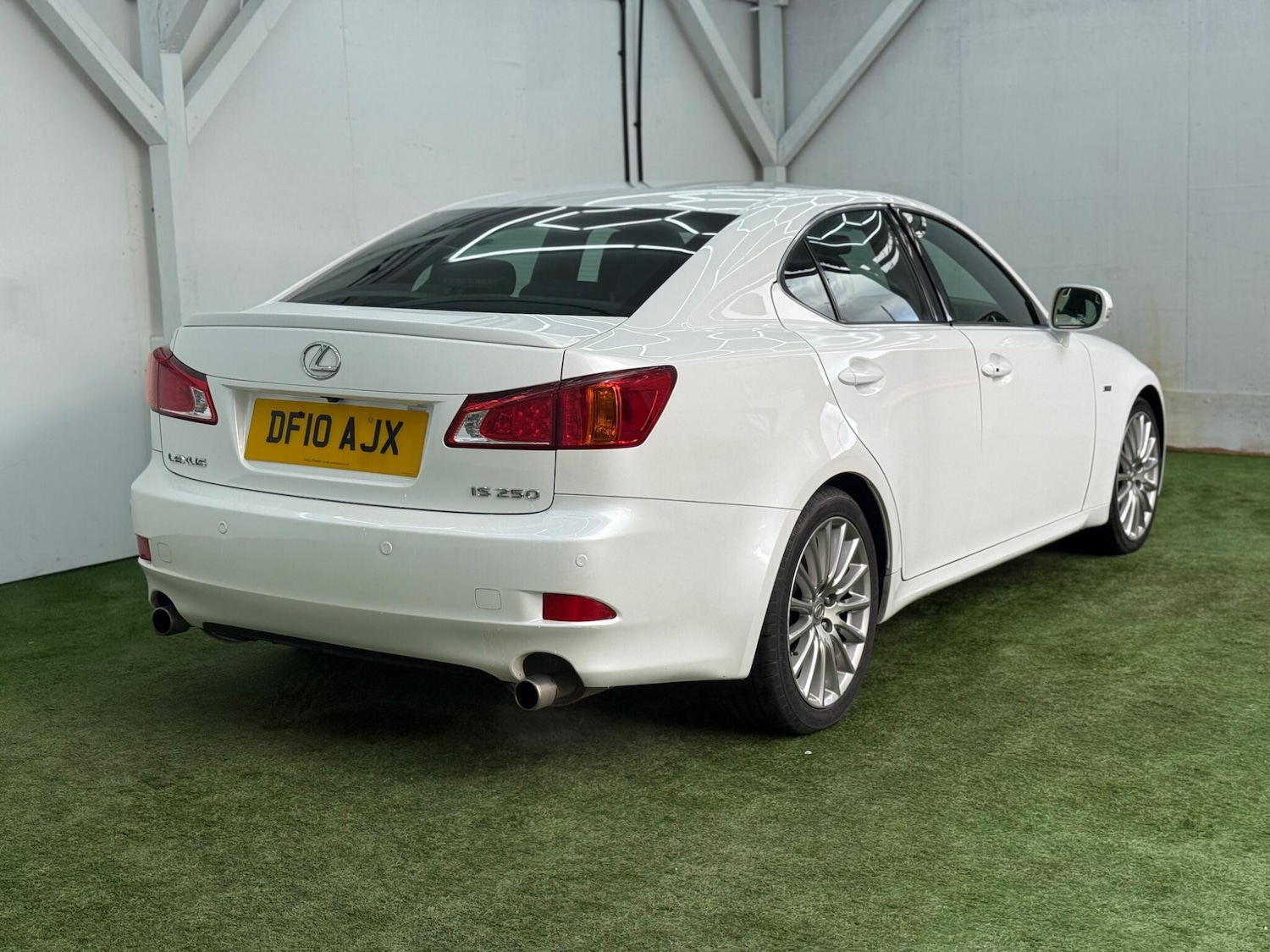 Used Lexus IS 2010 for sale - 77400535: Photo 6