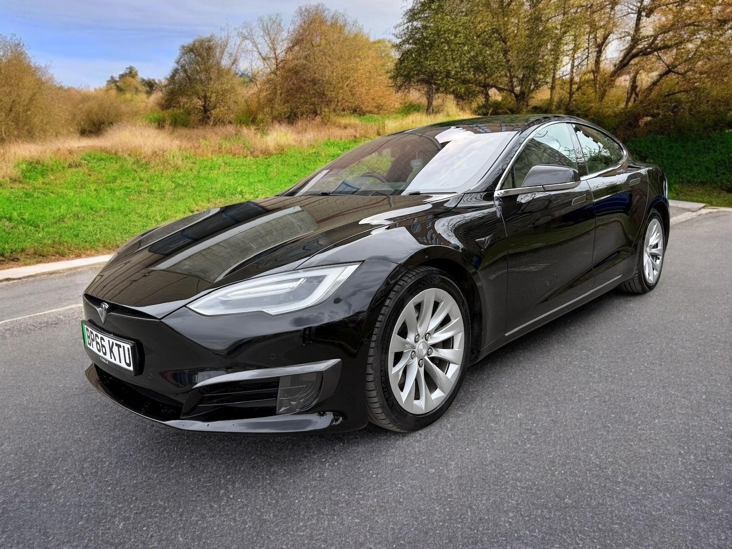Used Tesla Model S 2016 for sale - 76942497: Photo 11