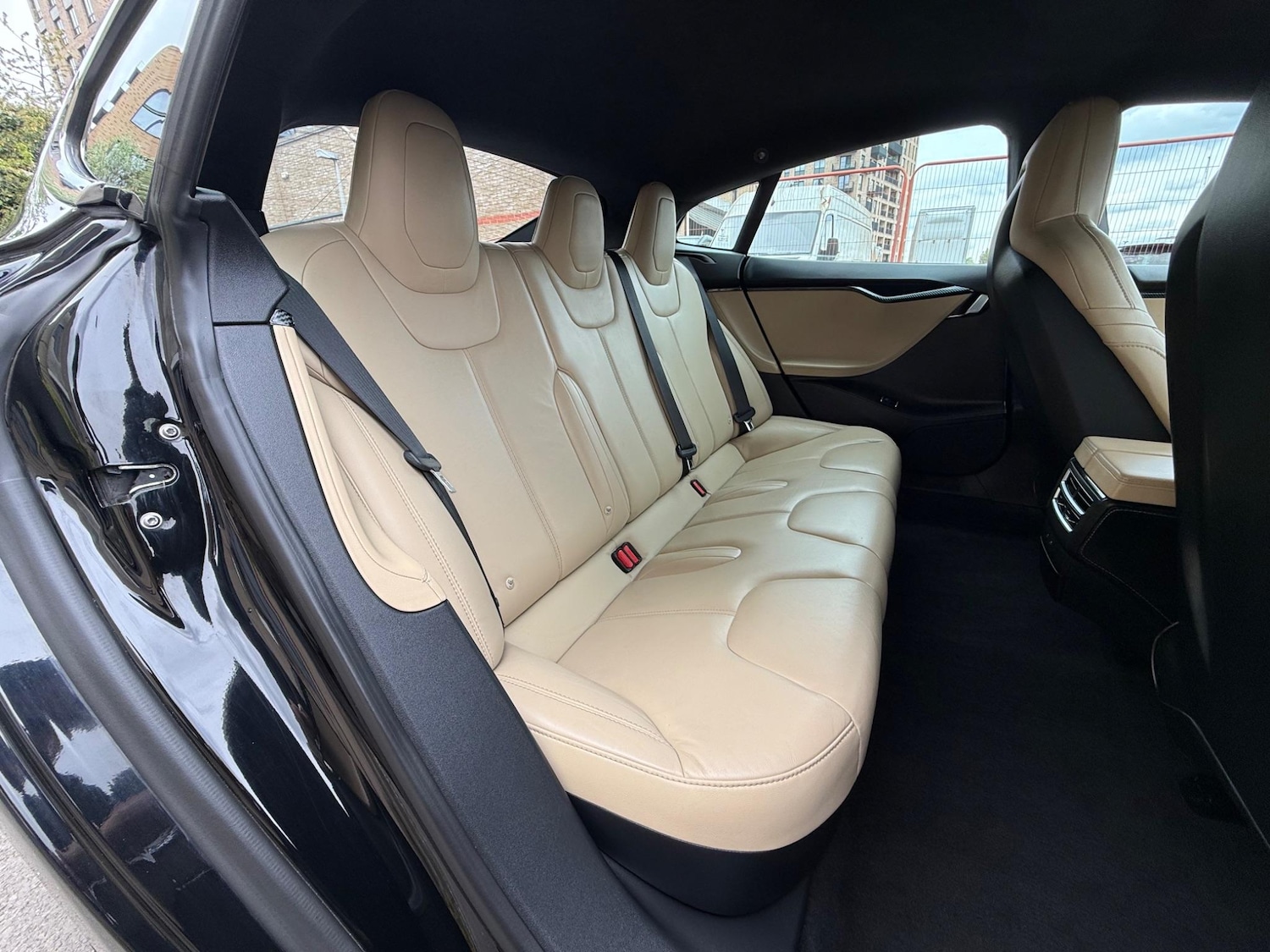 Used Tesla Model S 2016 for sale - 76942497: Photo 23