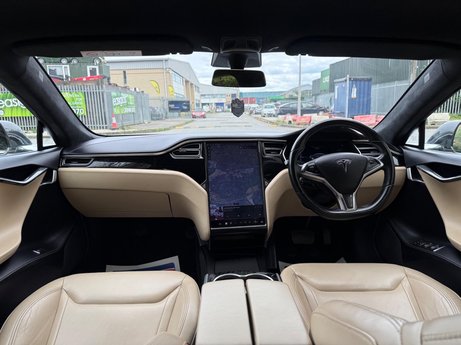 Used Tesla Model S 2016 for sale - 76942497: Photo 33