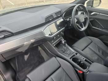 Used Audi Q3 2024 for sale - 74374697: Photo