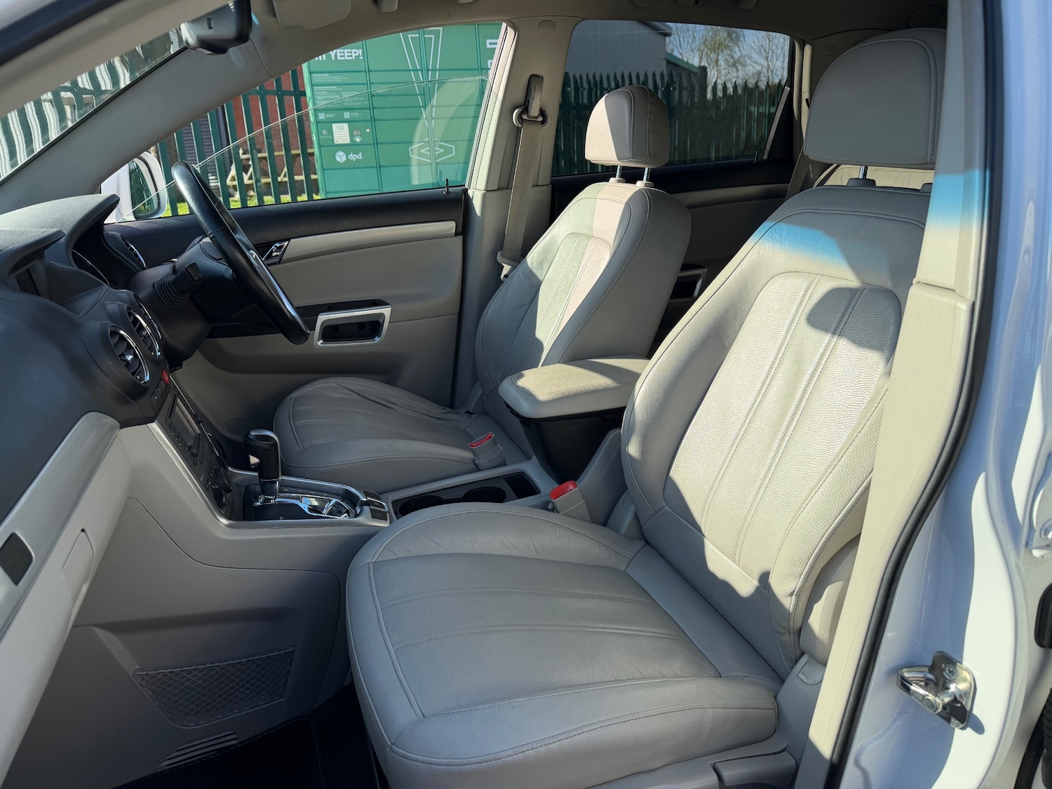 Used Vauxhall Antara 2013 for sale - 78144886: Photo 10