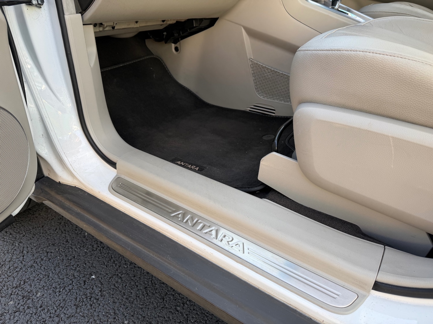 Used Vauxhall Antara 2013 for sale - 78144886: Photo 12