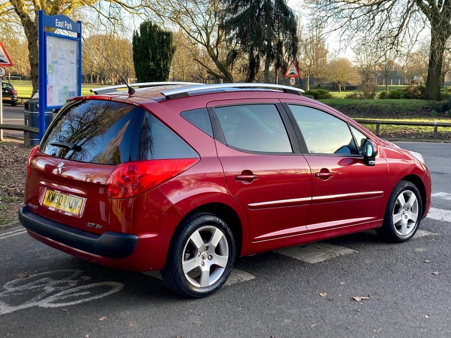 Used Peugeot 207 2010 for sale - 77934431: Photo 4