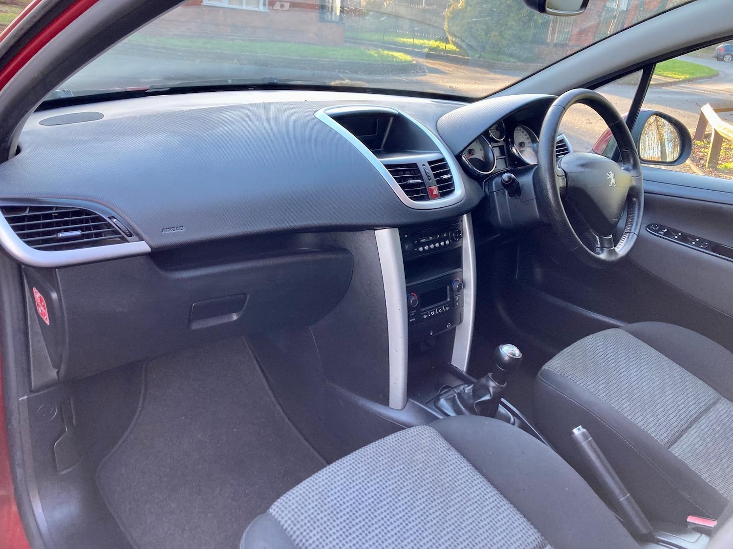 Used Peugeot 207 2010 for sale - 77934431: Photo 7