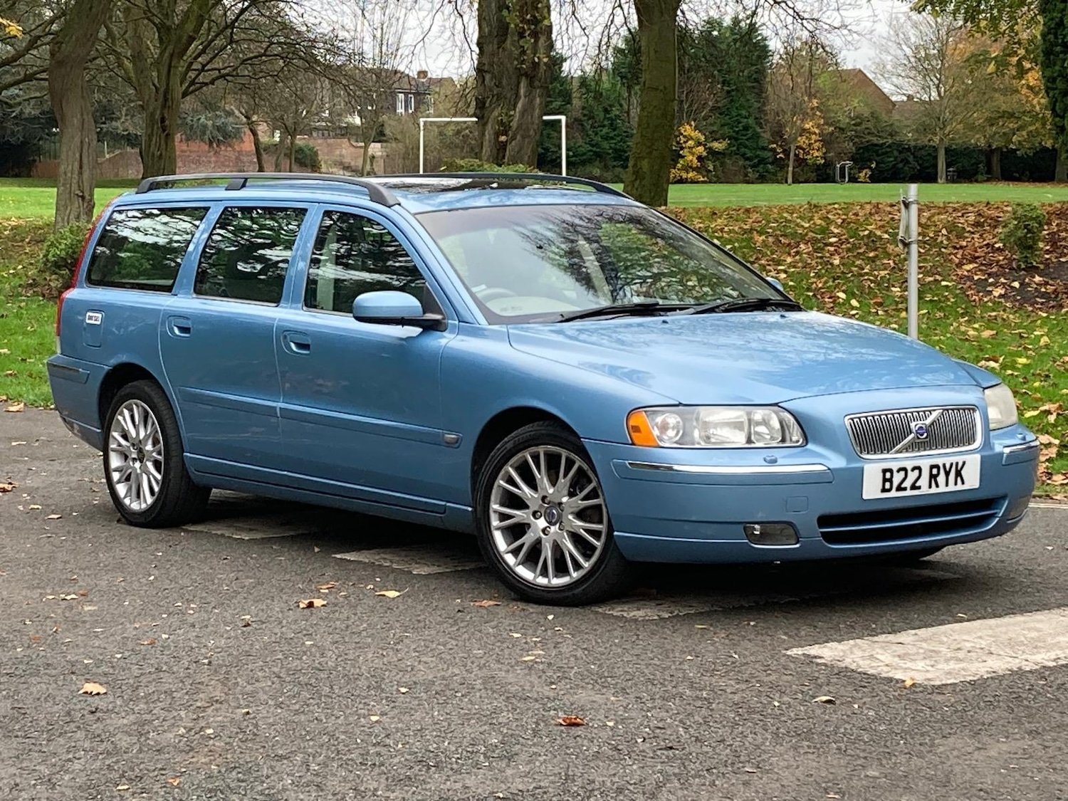 Used Volvo V70 2006 for sale - 77934430: Photo 3