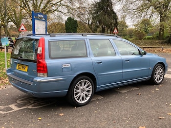 Used Volvo V70 2006 for sale - 77934430: Photo