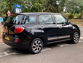 Used Fiat 500L 2017 for sale - 79515216: Photo