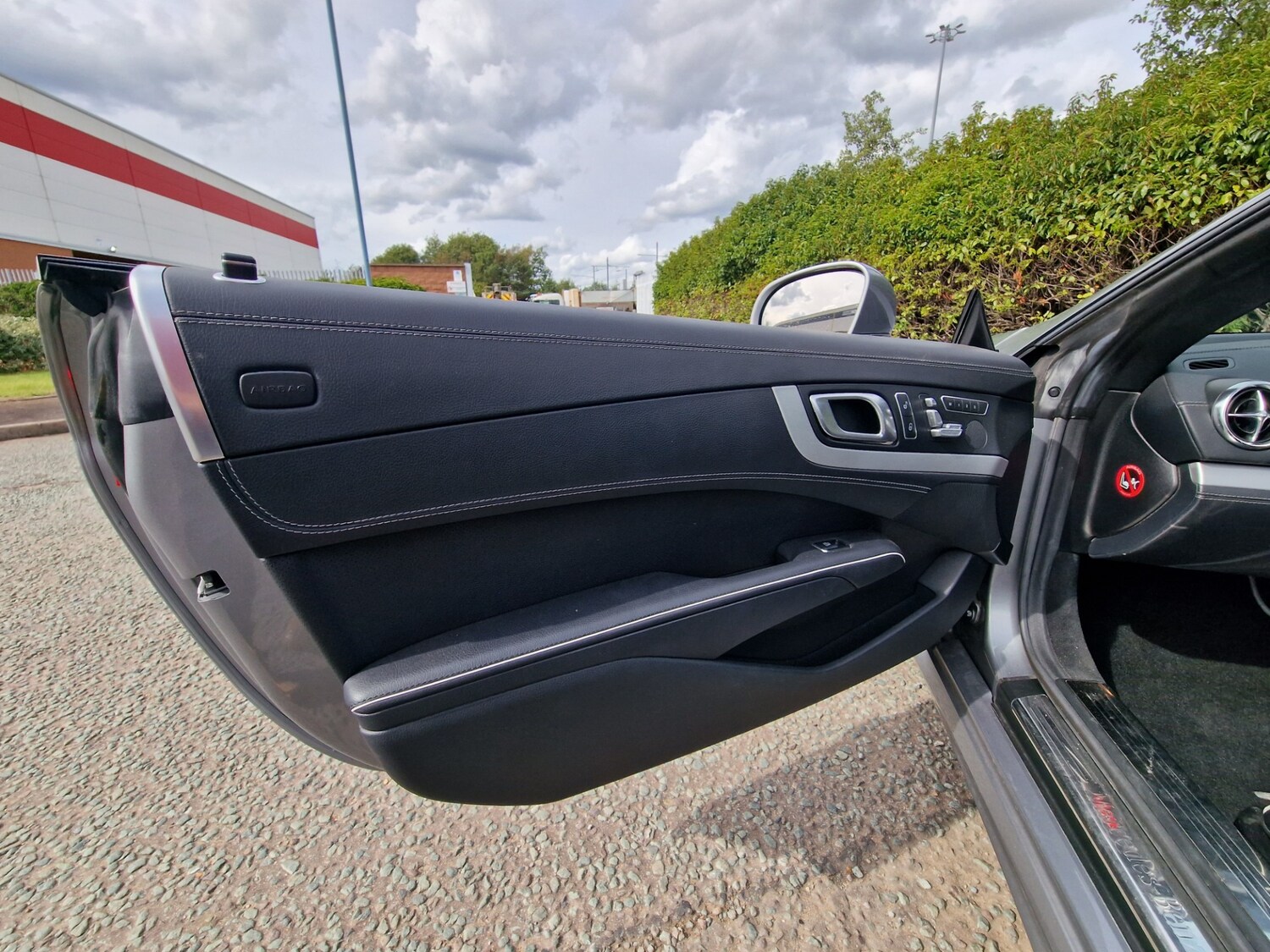 Used Mercedes-Benz SL 2013 for sale - 77938545: Photo 38