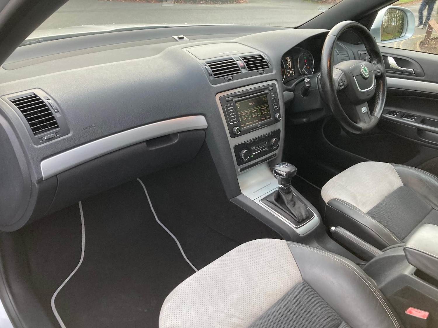 Used Skoda Octavia 2011 for sale - 77934454: Photo 9