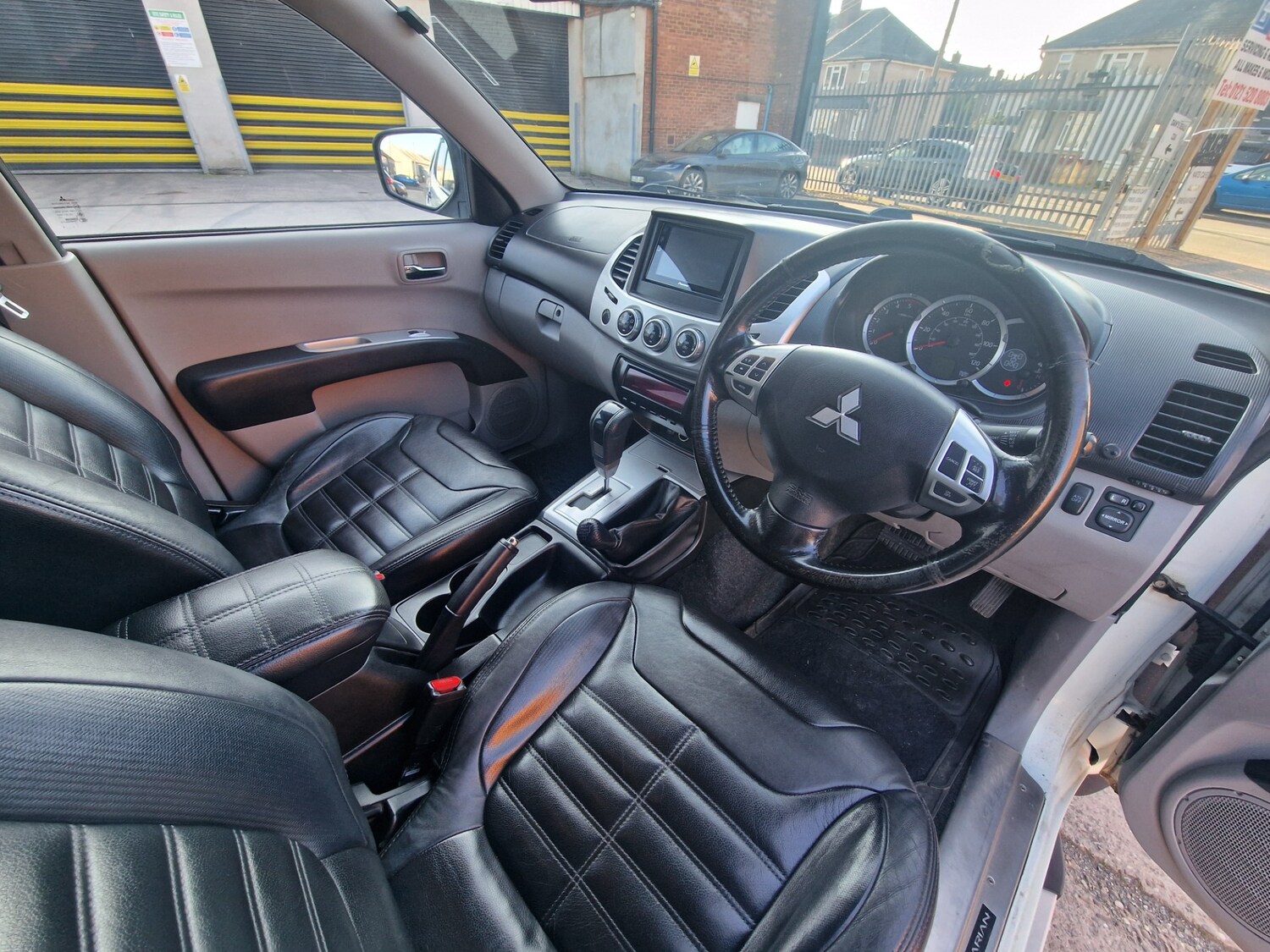 Used Mitsubishi L200 2012 for sale - 77938614: Photo 11