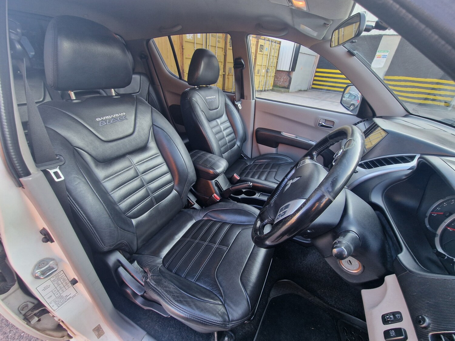 Used Mitsubishi L200 2012 for sale - 77938614: Photo 9