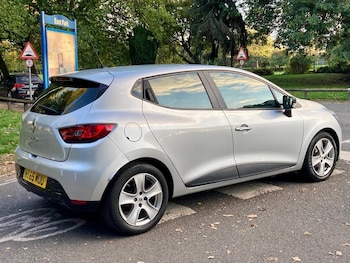 Used Renault Clio 2015 for sale - 77934424: Photo