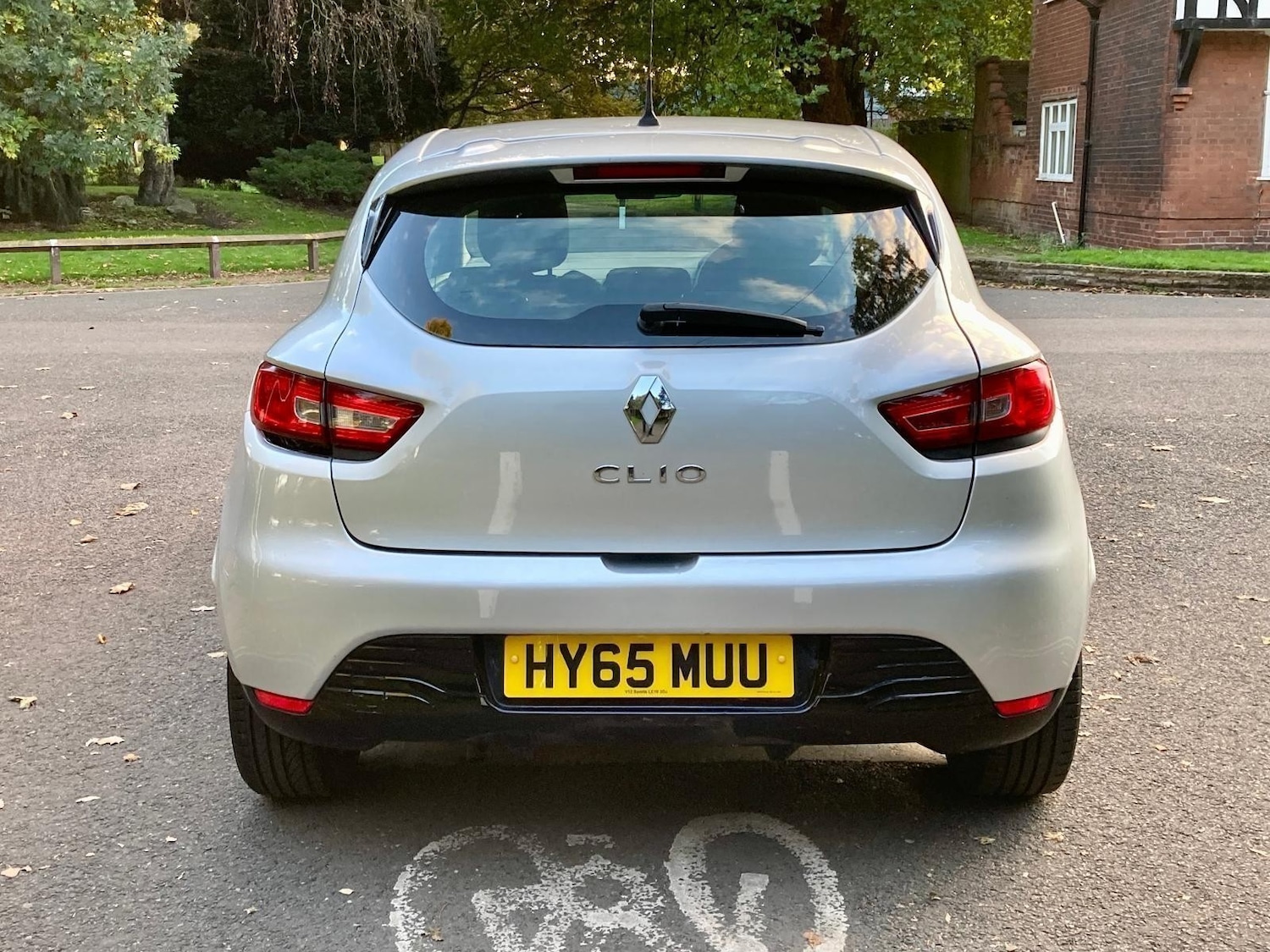 Used Renault Clio 2015 for sale - 77934424: Photo 5