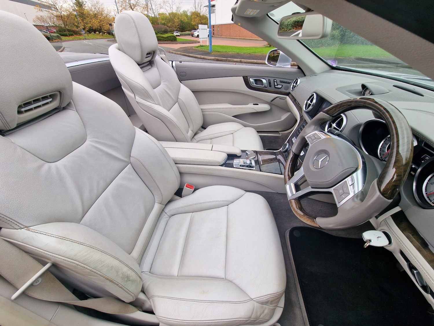 Used Mercedes-Benz SL 2012 for sale - 77938558: Photo 28