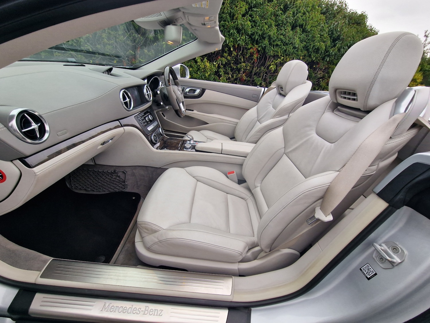 Used Mercedes-Benz SL 2012 for sale - 77938558: Photo 32