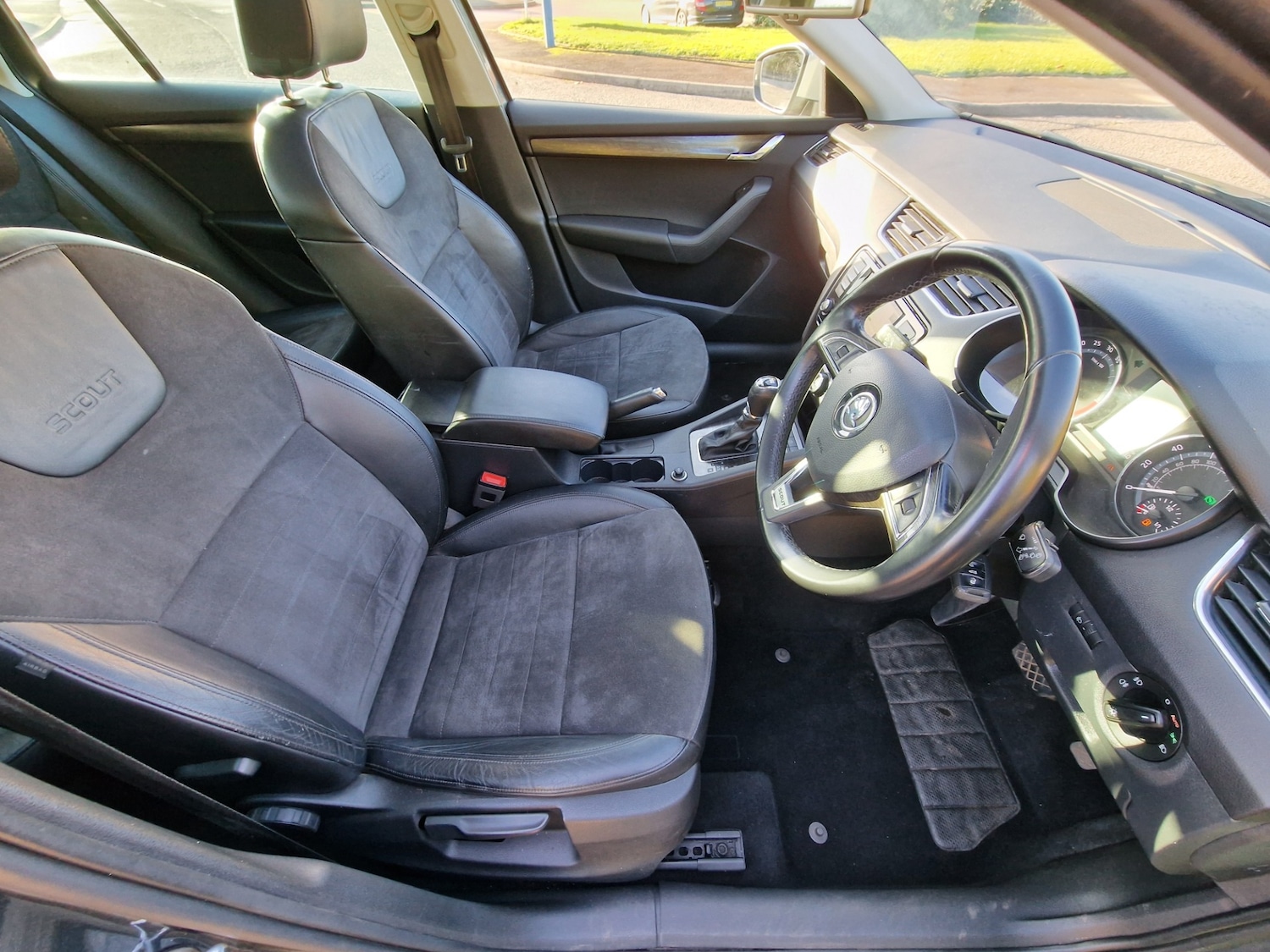 Used Skoda Octavia 2015 for sale - 77938539: Photo 44