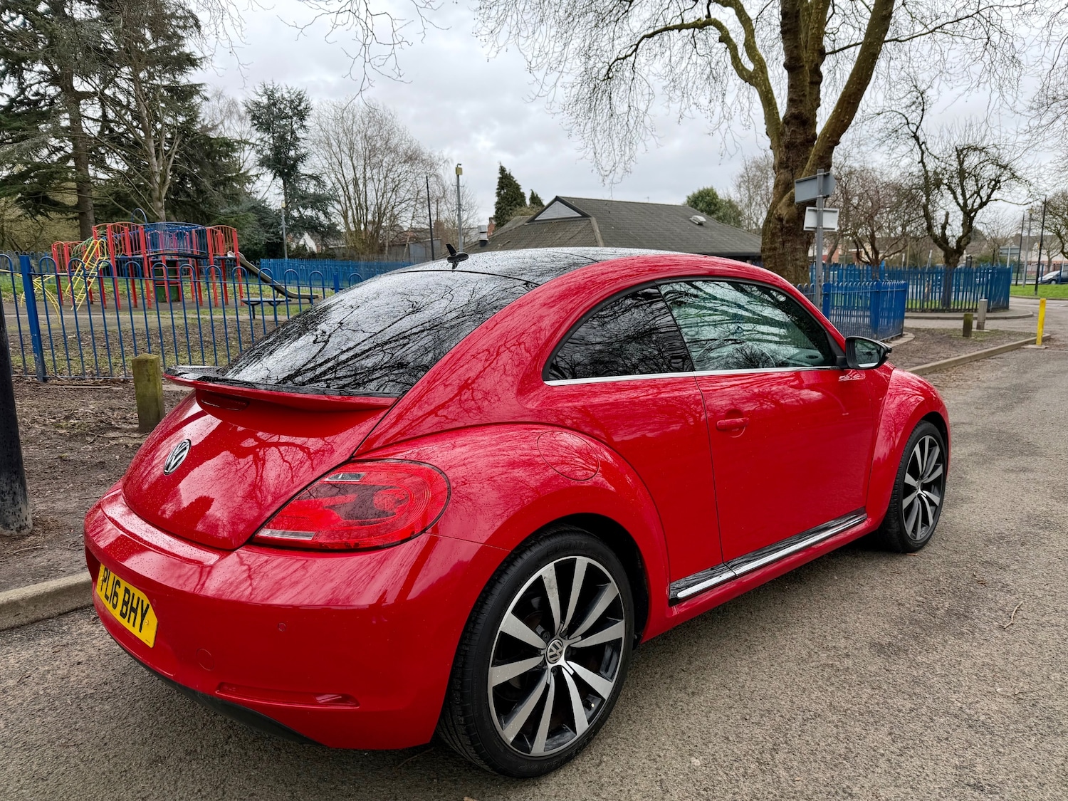 Used Volkswagen Beetle 2016 for sale - 77937774: Photo 5