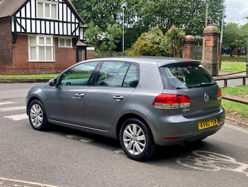 Used Volkswagen Golf 2011 for sale - 78910114: Photo