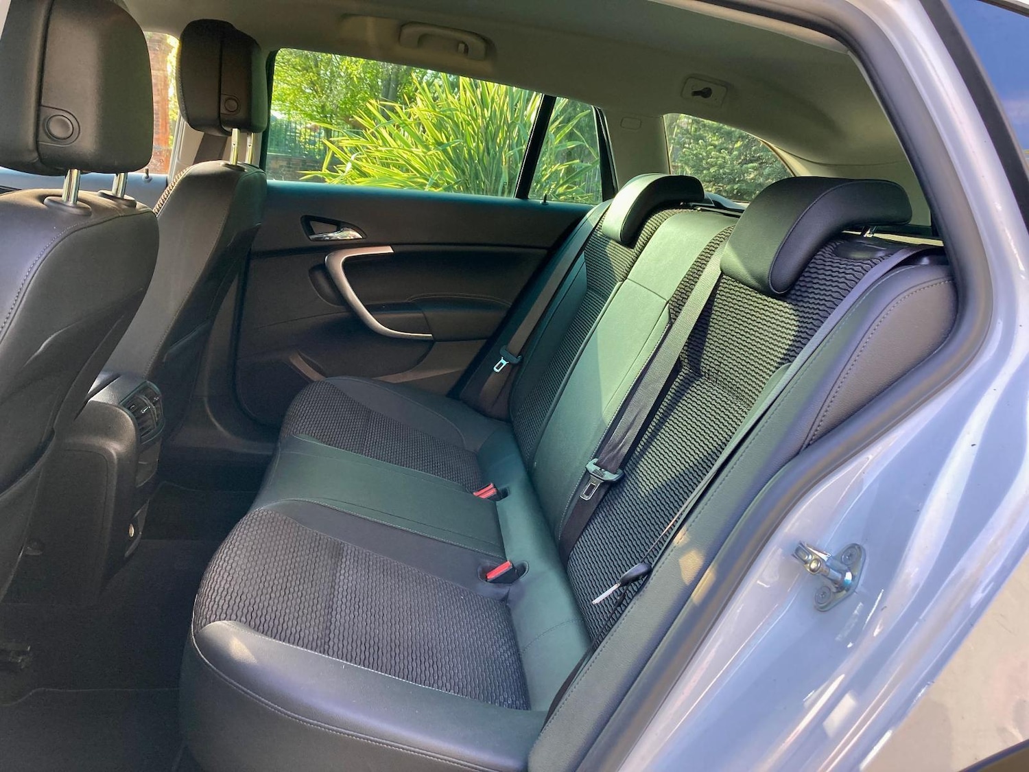 Used Vauxhall Insignia 2014 for sale - 77934452: Photo 4