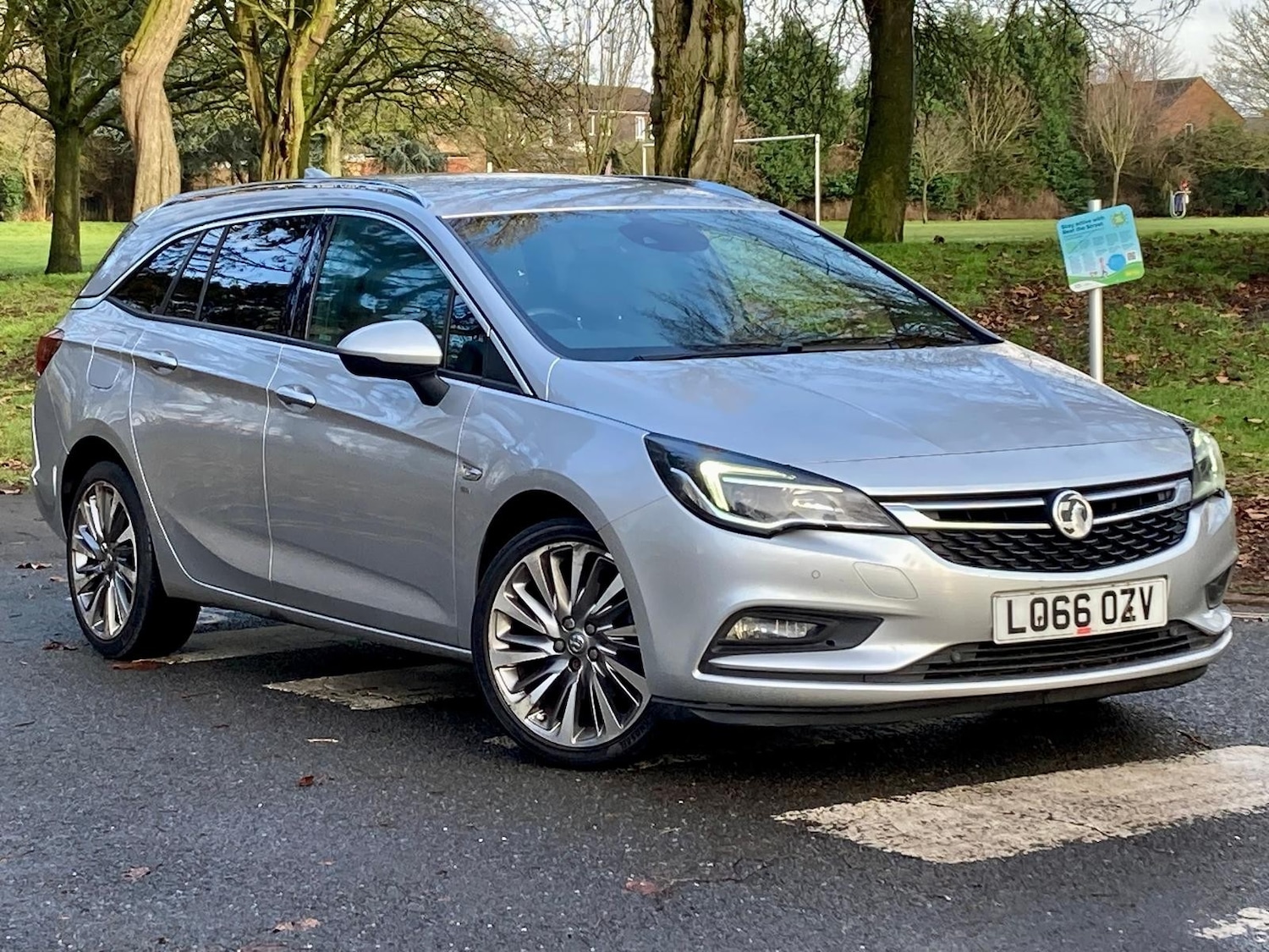 Used Vauxhall Astra 2016 for sale - 77934457: Photo 3