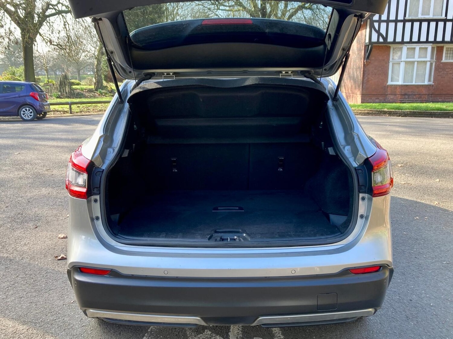 Used Nissan Qashqai 2017 for sale - 77934422: Photo 7