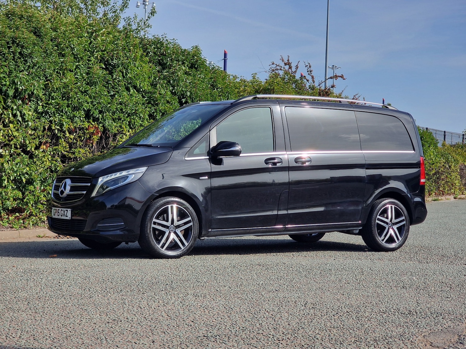 Used Mercedes-Benz V-Class 2015 for sale - 77938521: Photo 21