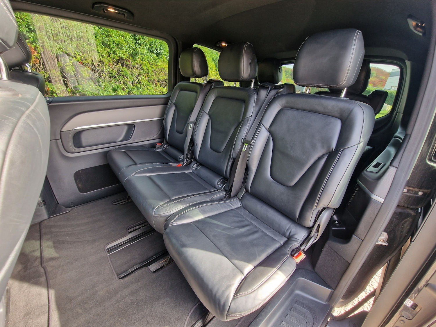 Used Mercedes-Benz V-Class 2015 for sale - 77938521: Photo 38