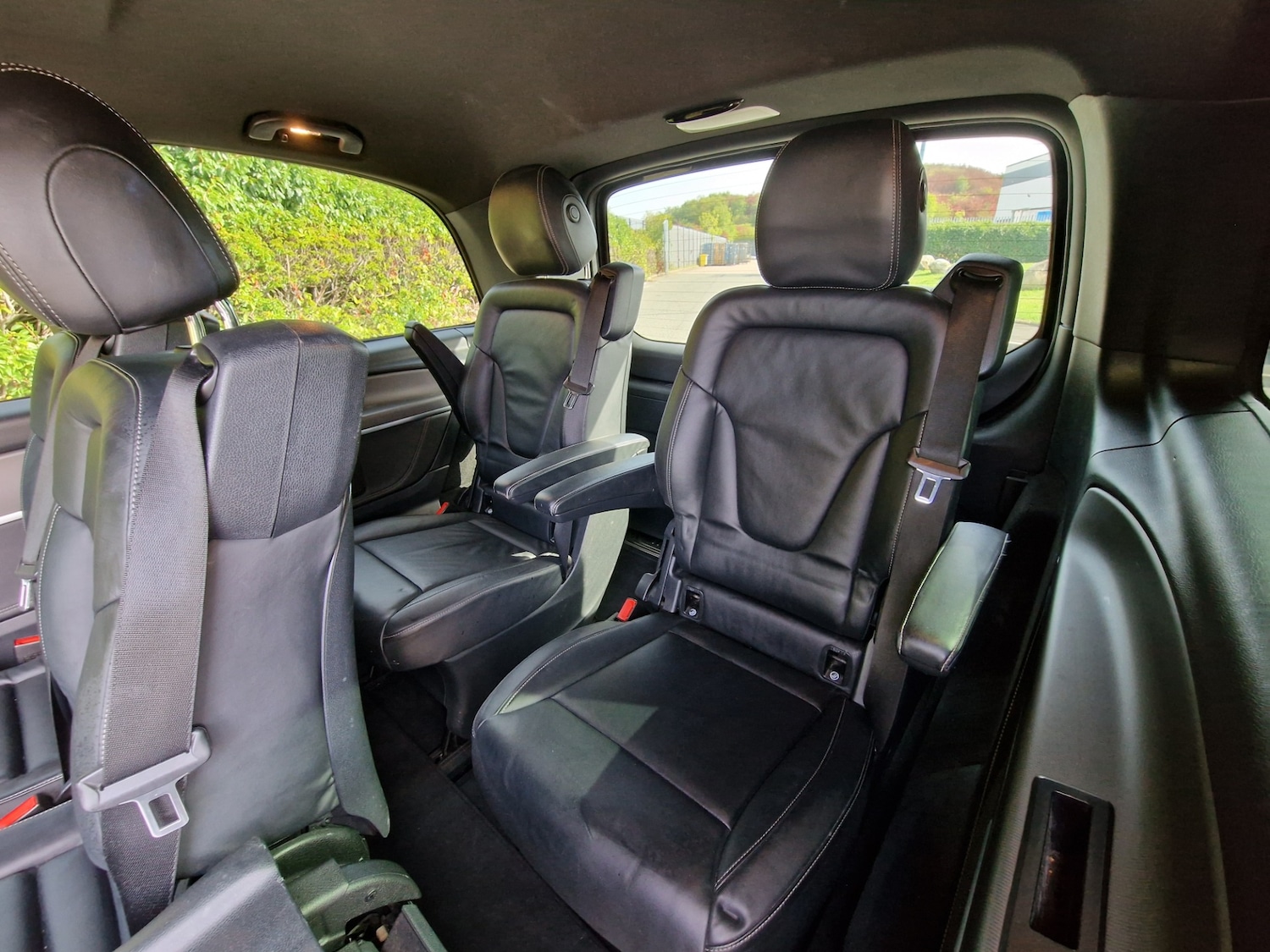 Used Mercedes-Benz V-Class 2015 for sale - 77938521: Photo 39