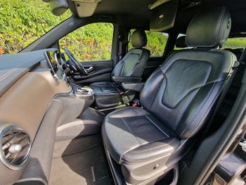 Used Mercedes-Benz V-Class 2015 for sale - 77938521: Photo