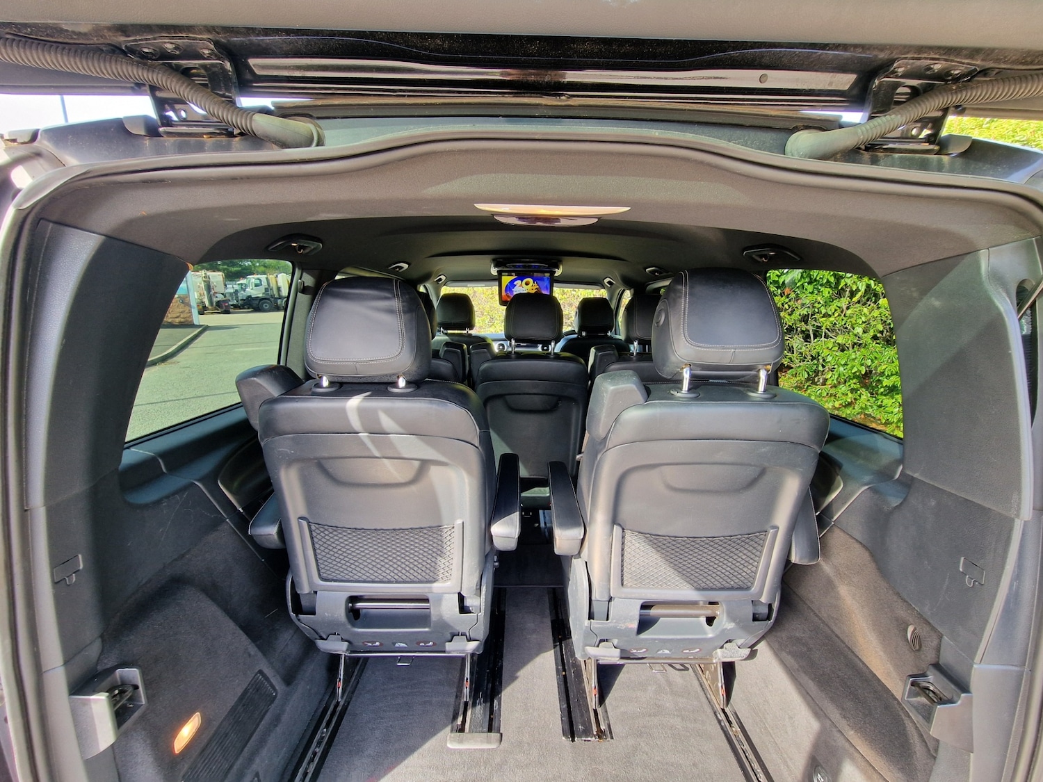 Used Mercedes-Benz V-Class 2015 for sale - 77938521: Photo 41