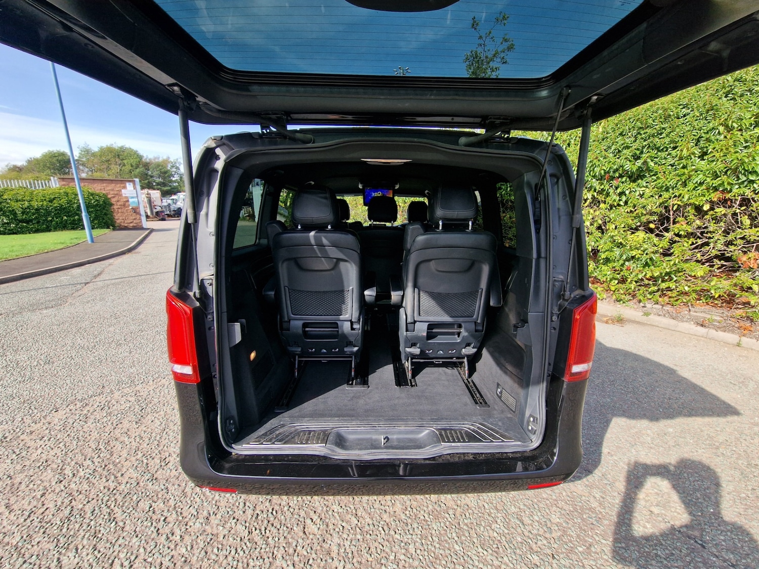 Used Mercedes-Benz V-Class 2015 for sale - 77938521: Photo 43