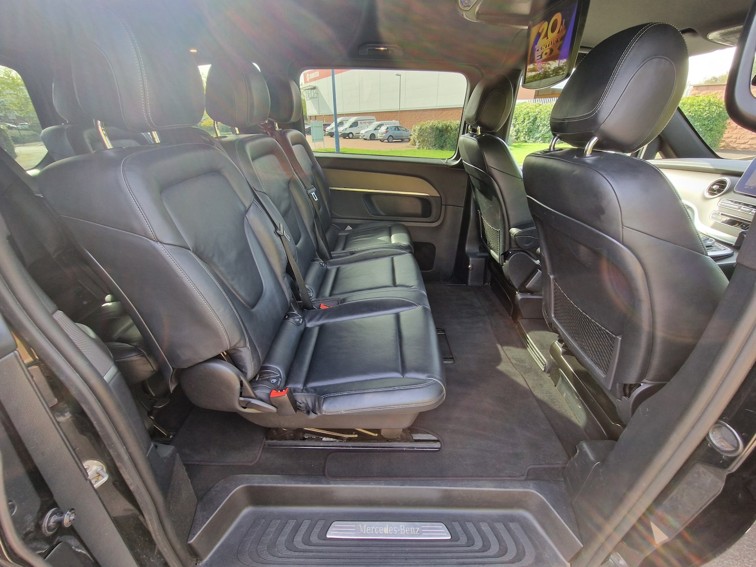 Used Mercedes-Benz V-Class 2015 for sale - 77938521: Photo 45