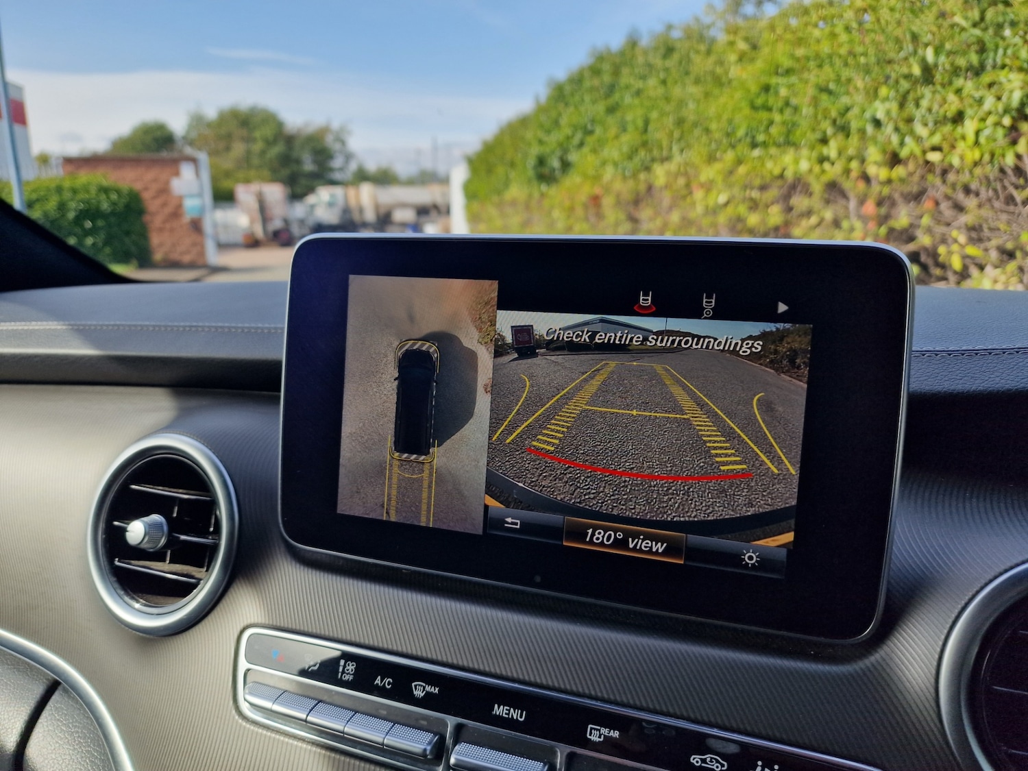 Used Mercedes-Benz V-Class 2015 for sale - 77938521: Photo 59